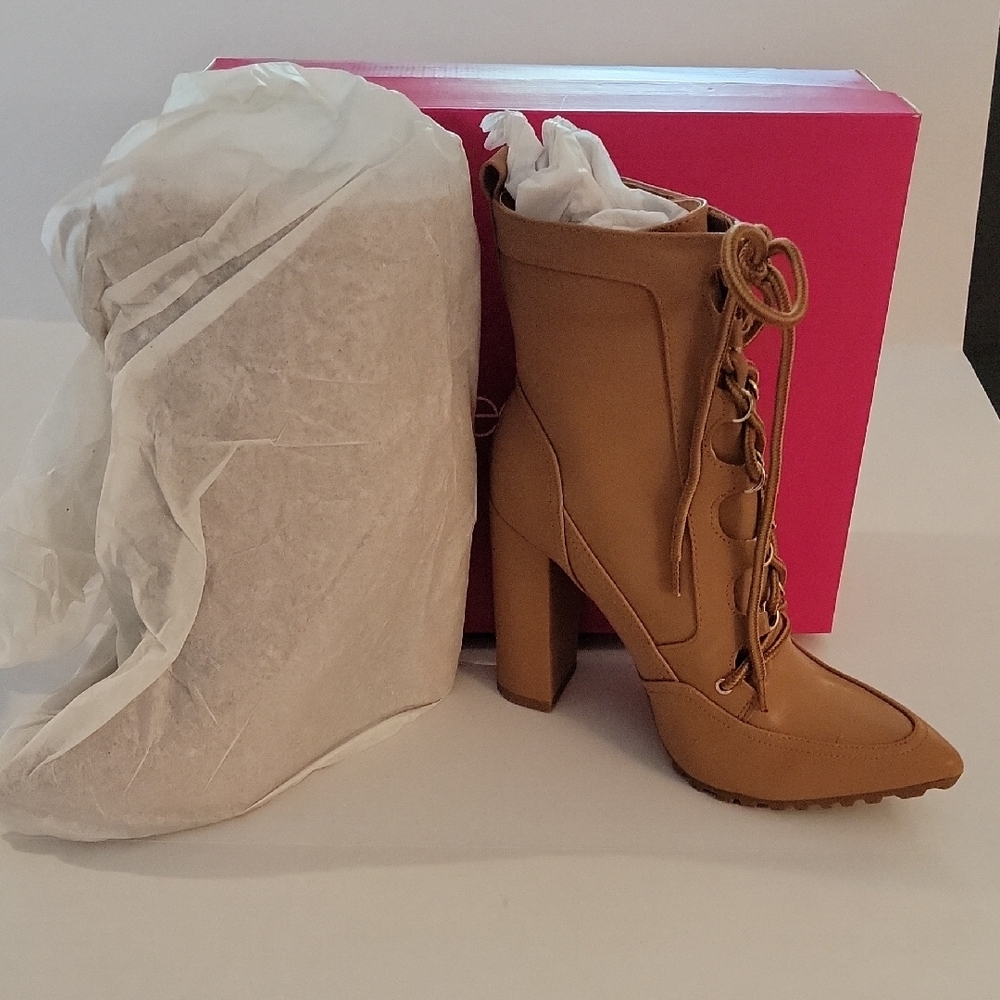 Shoe Dazzle Chic Tan Lace-Up Heeled Boots - Picture 2 of 9